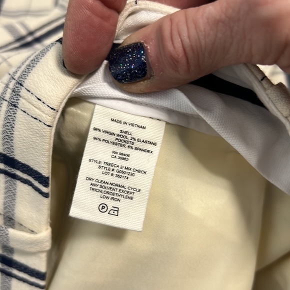 Theory Tribeca Trouser in Cream and Blue Plaid Print Size 4 - Picture 10 of 11